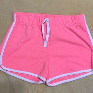 🎯3/$15
Oshkosh shorts for girls